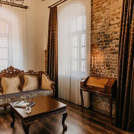 Hotel Panderma Port 2*