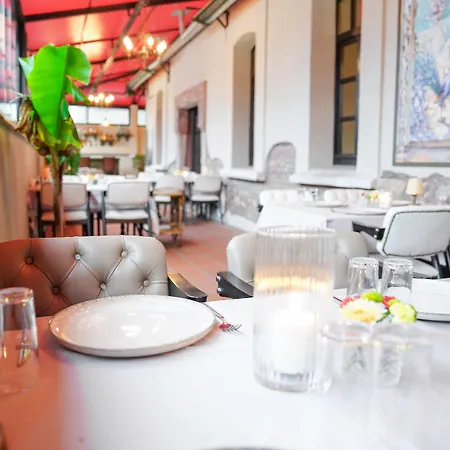 Hotel Panderma Port 2*