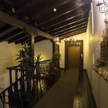 Panderma Port Hotel